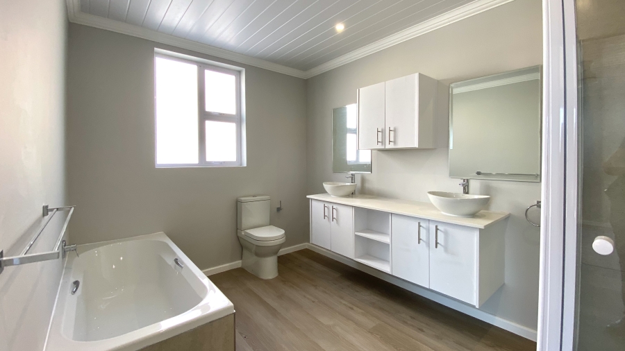 3 Bedroom Property for Sale in Port Owen Western Cape